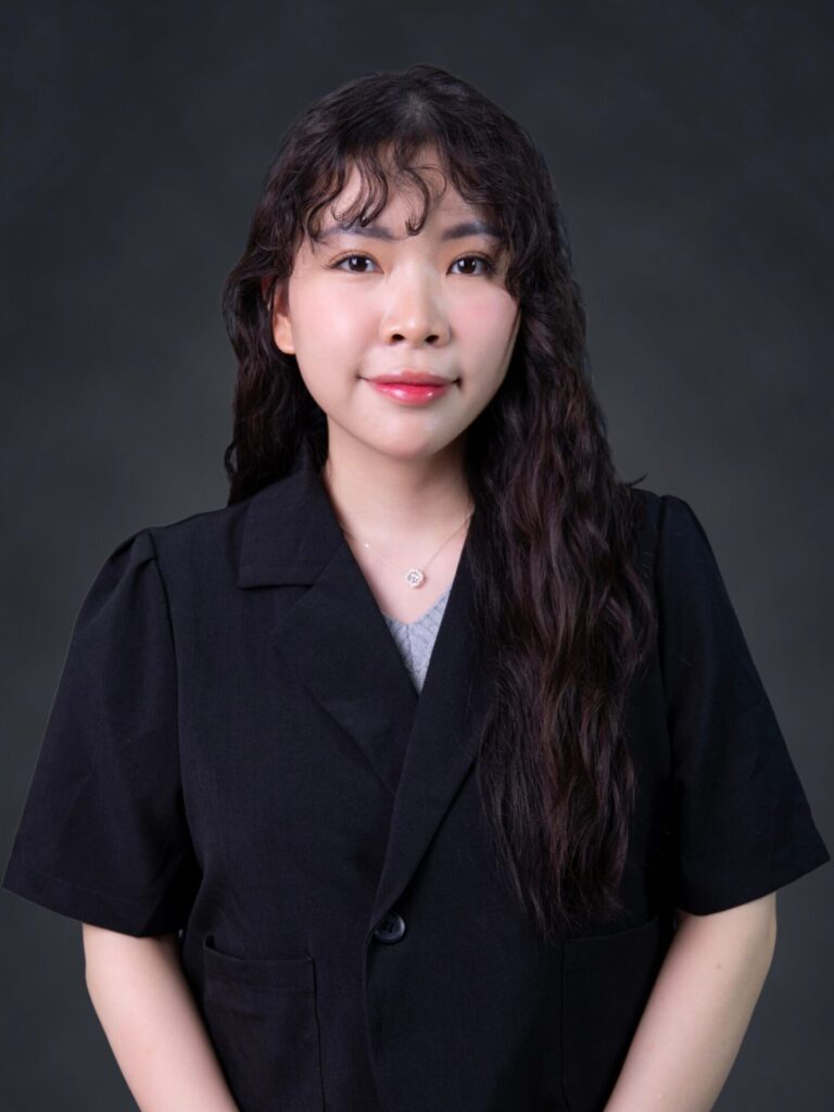 Cô Lương Thu Giang