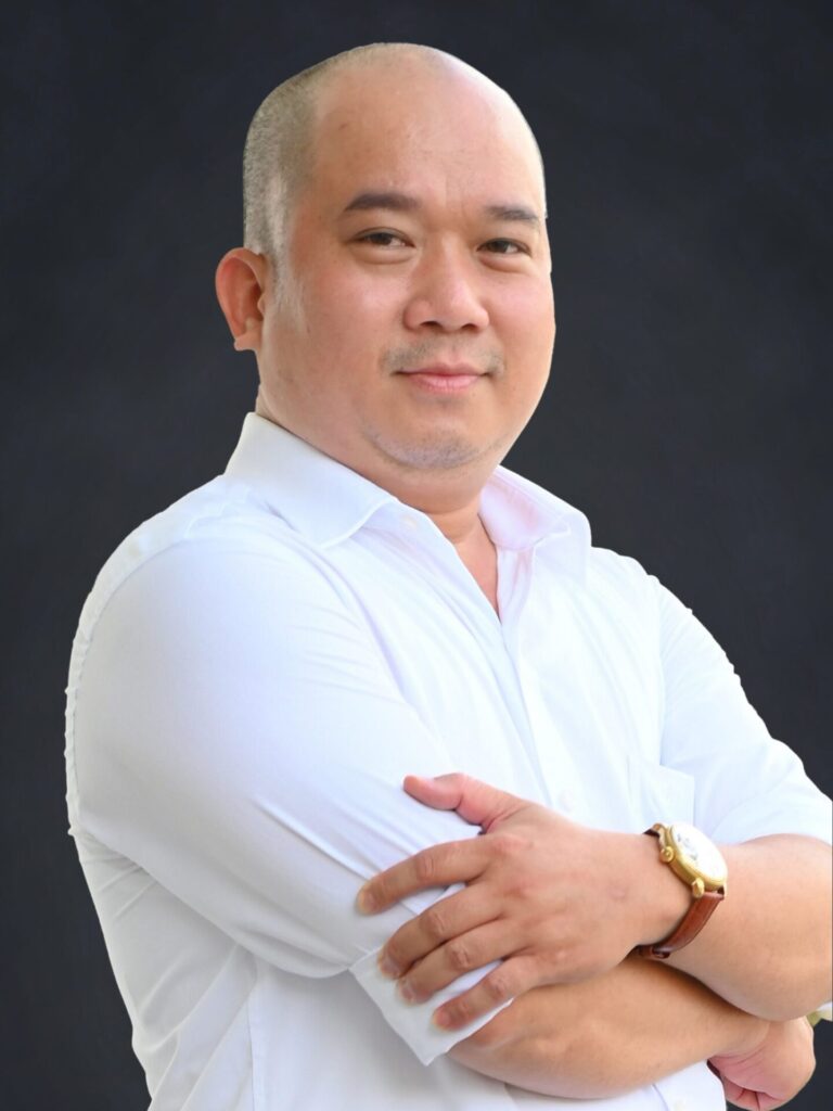 Thầy Bùi Minh Tuyển