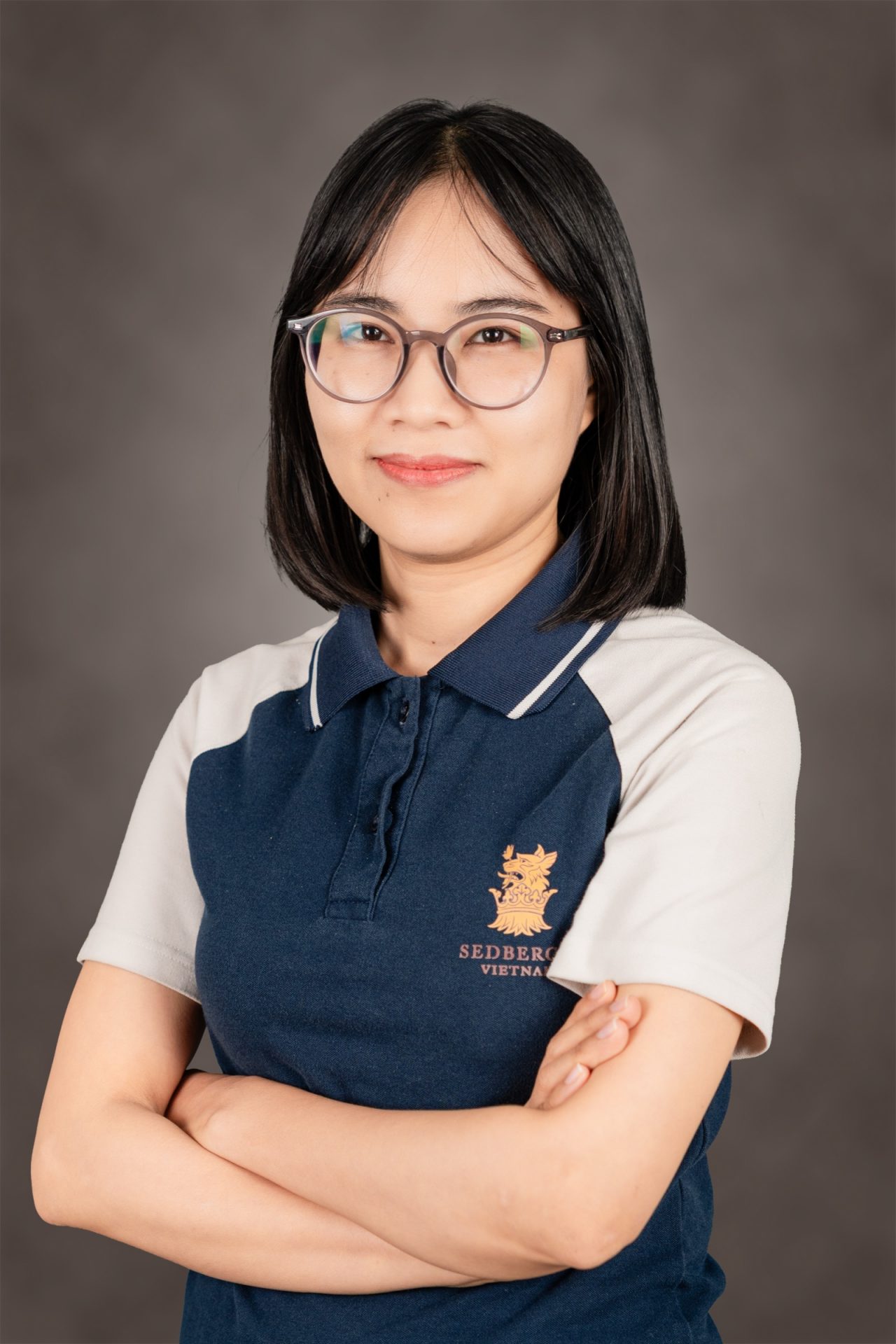 Ms. Đinh Thị Kiều Oanh