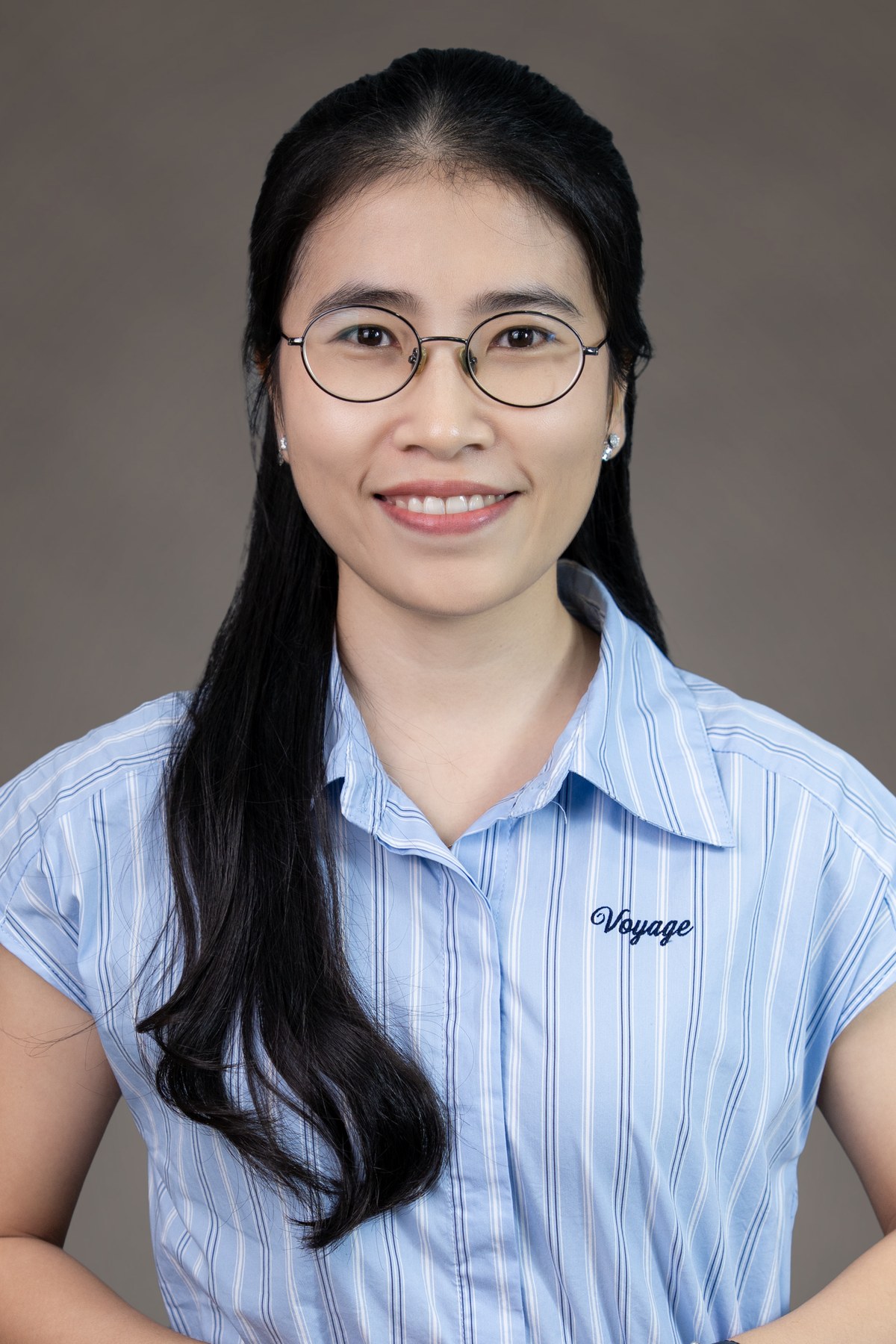 Ms. Trần Thị Ngân Hà