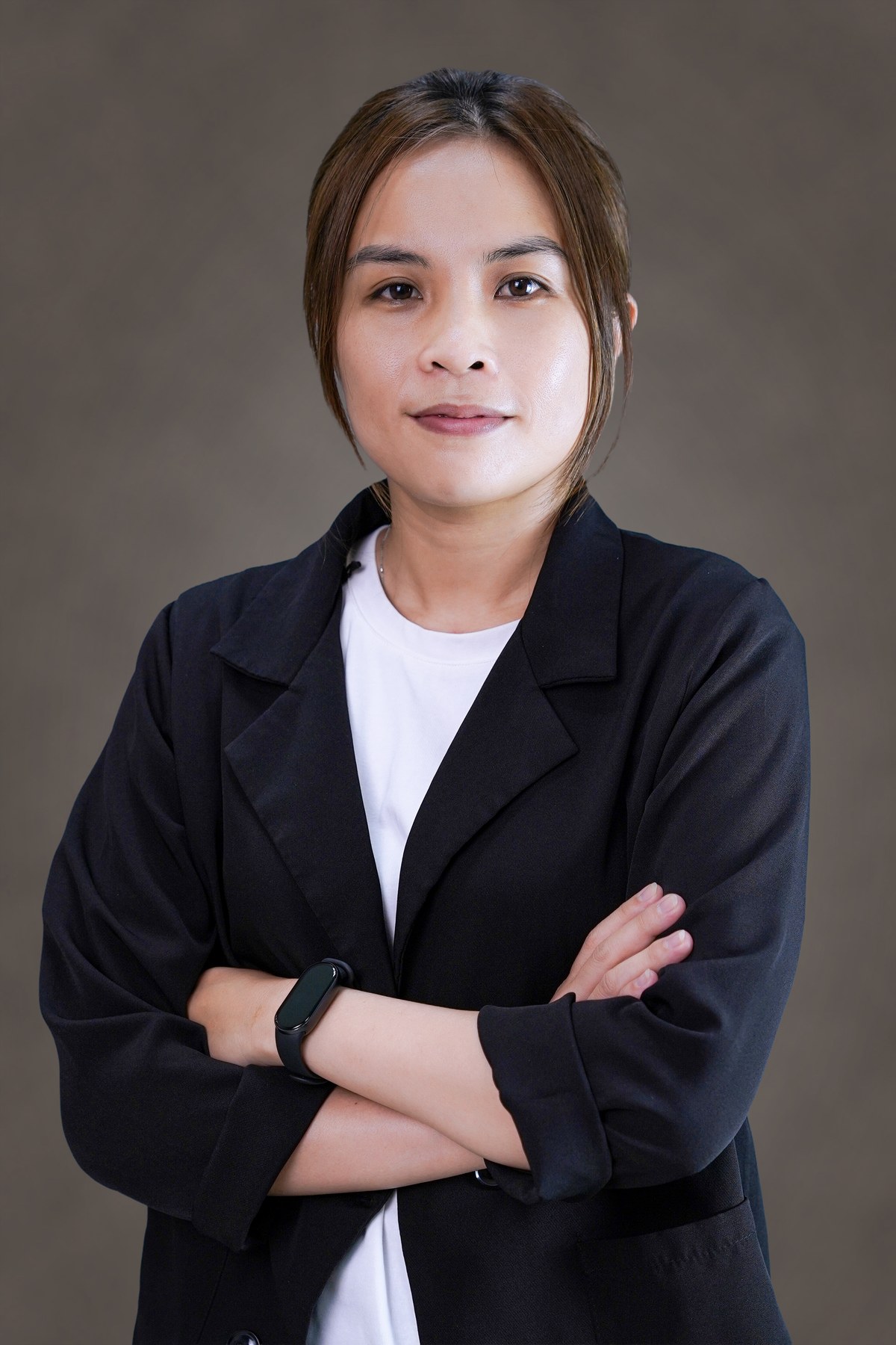 Ms. Cù Thị Trà Mi
