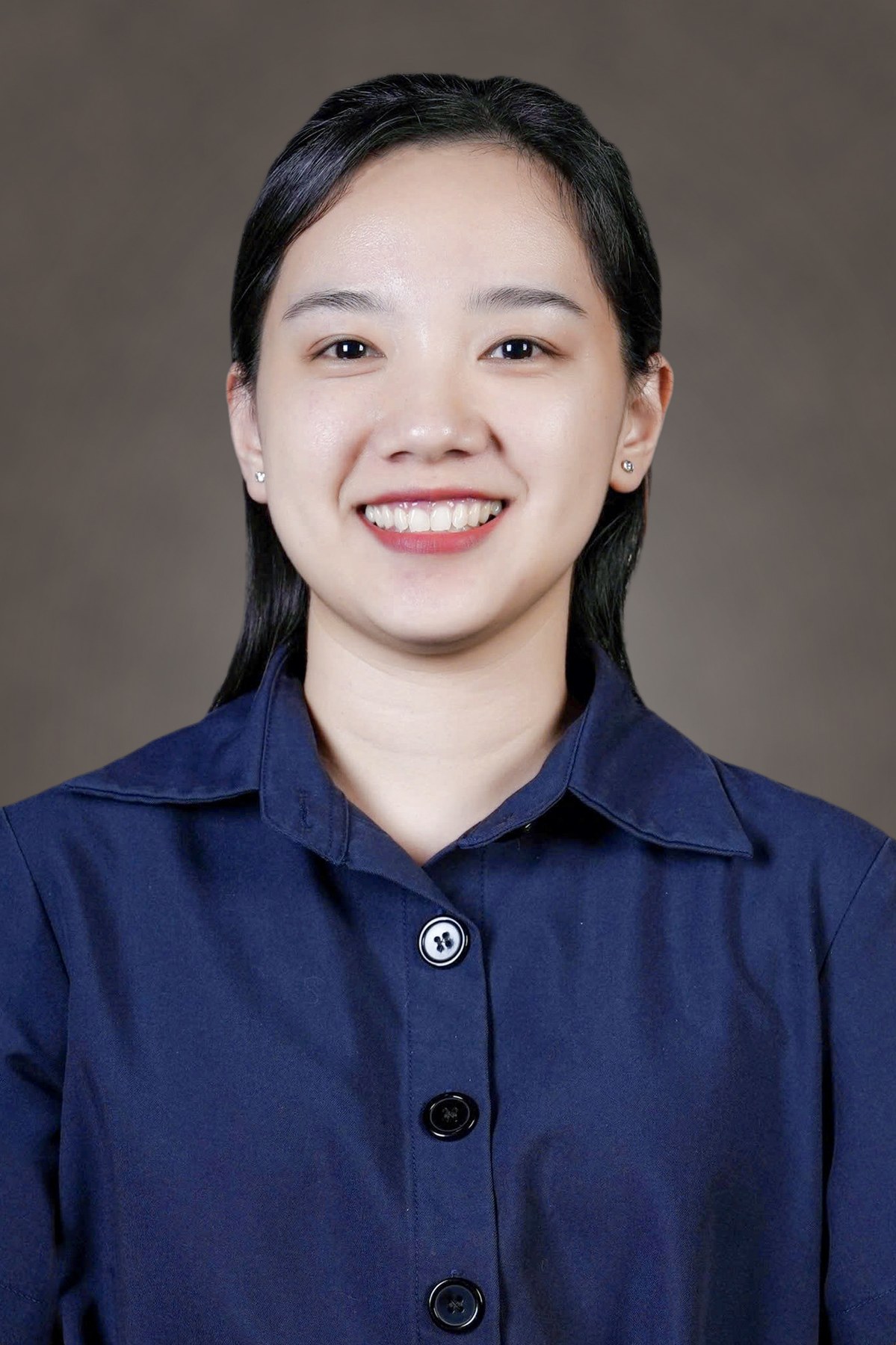 Ms. Đinh Hồng Hạnh Dung