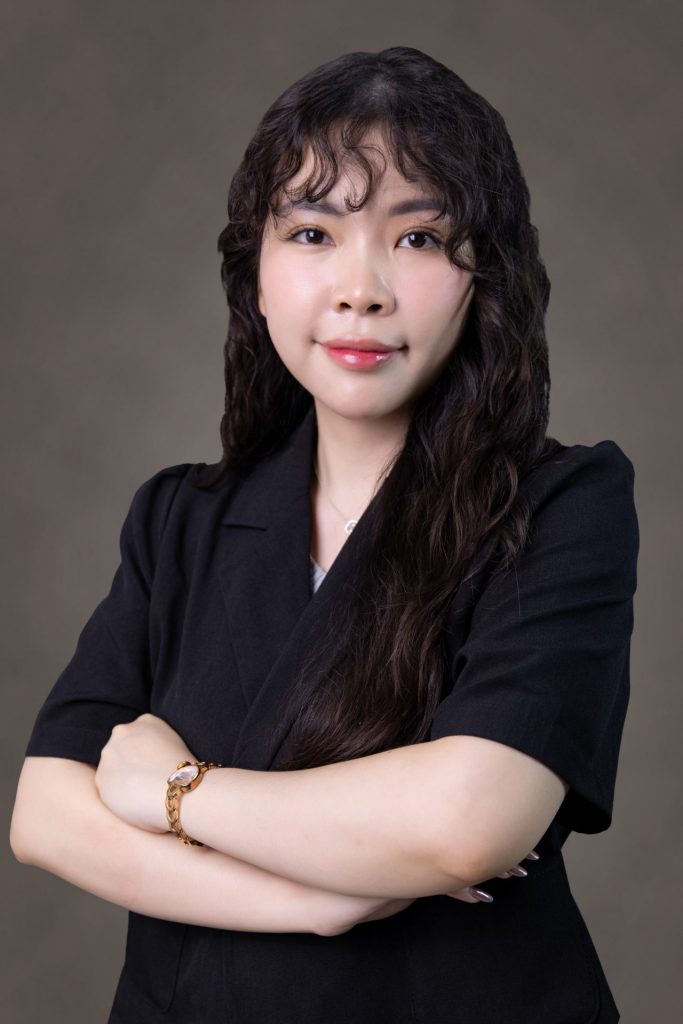 Cô Lương Thu Giang